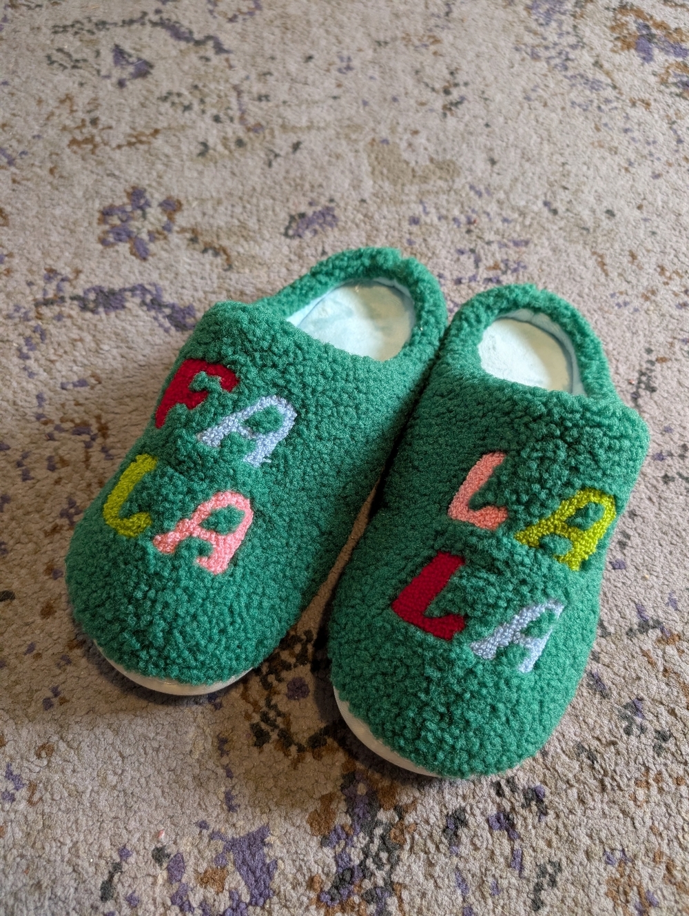 Paper Source Falala Slippers Women's Size 6-10 Fuzzy Green Pink Red Blue Holiday